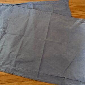 POTTERY BARN KIDS set 2 chambray blue pillow shams